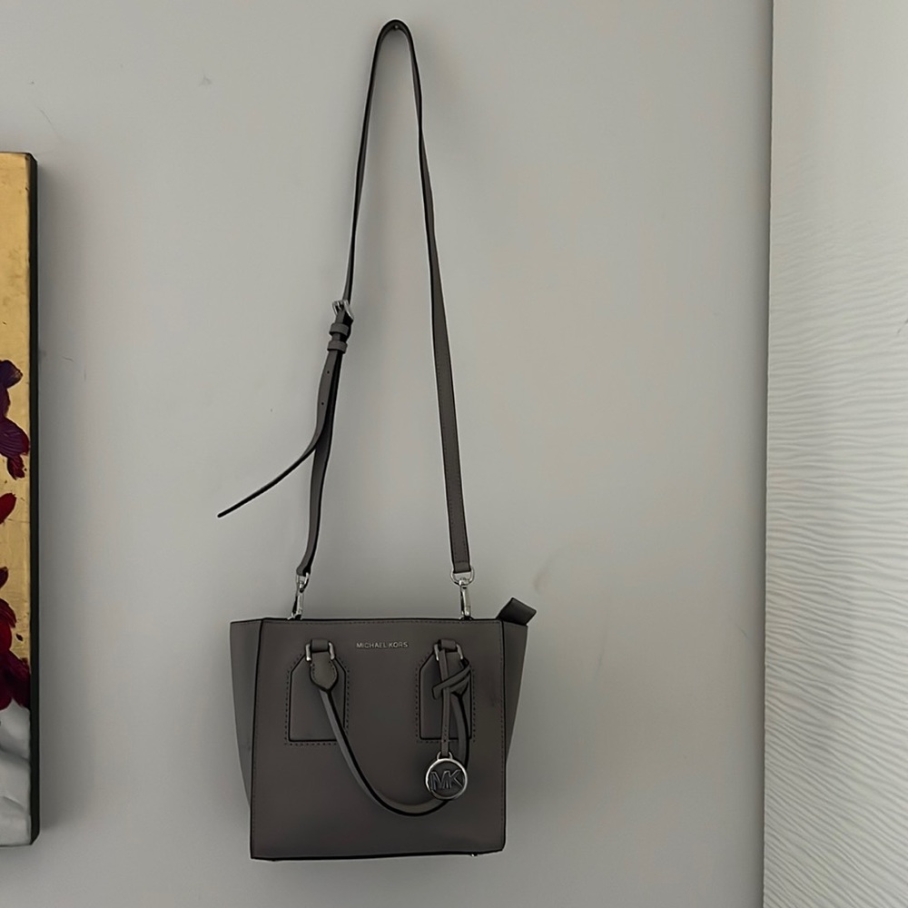 Very Cute Michael Kors Bag